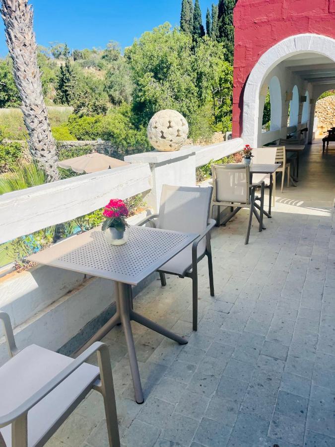 Hotel The Red Farm Relais &